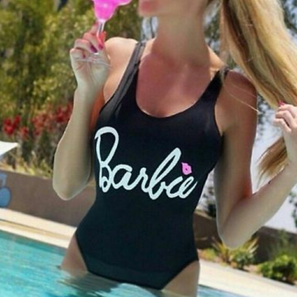 Barbie swimsuit 🏝